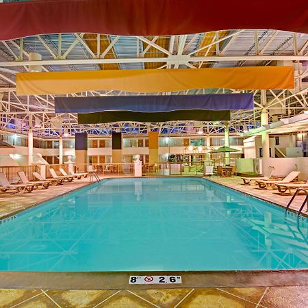 Days Inn By Wyndham Montgomery Near Aum 외부 사진