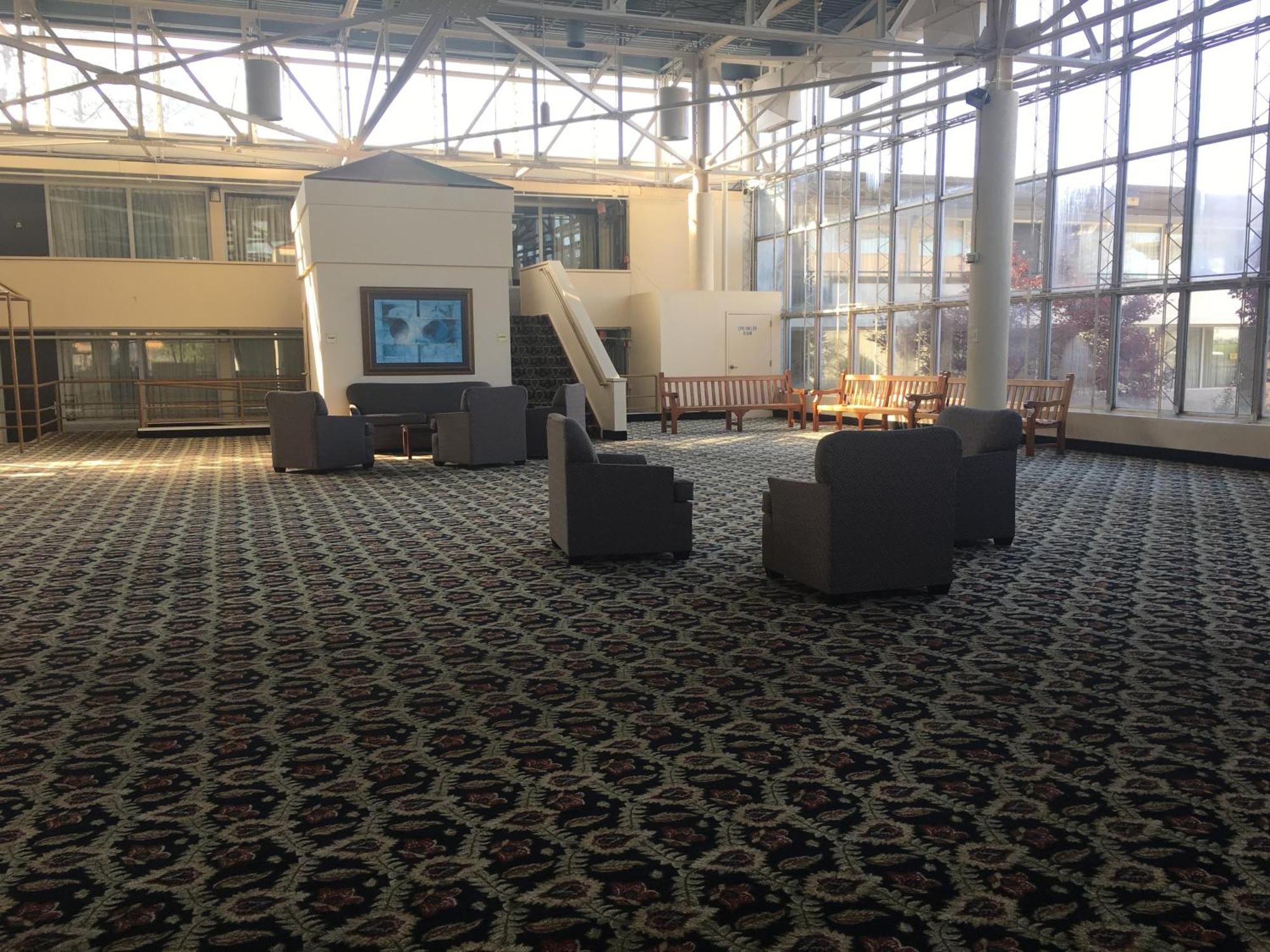 Days Inn By Wyndham Montgomery Near Aum 외부 사진