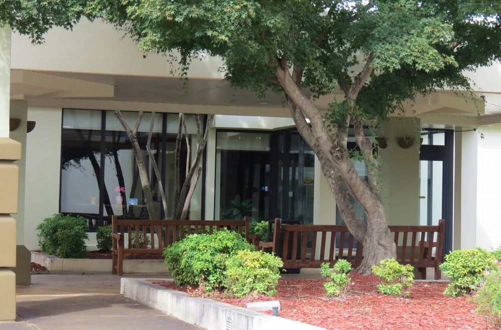 Days Inn By Wyndham Montgomery Near Aum 외부 사진